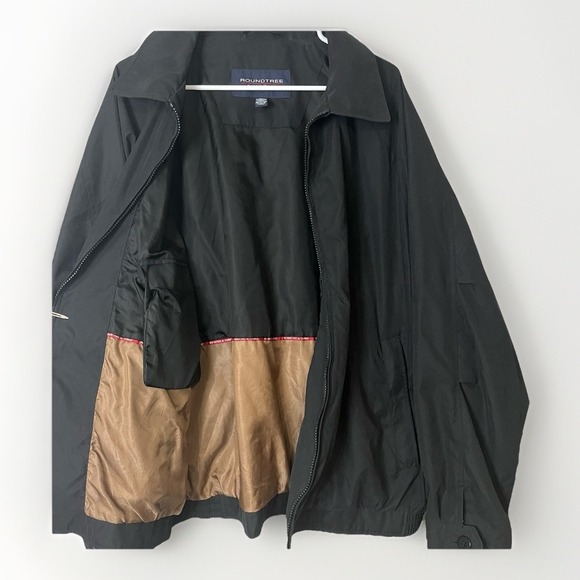 Roundtree & Yorke Men's XL Zip Up Windbreaker Jacket, Black - Picture 1 of 8